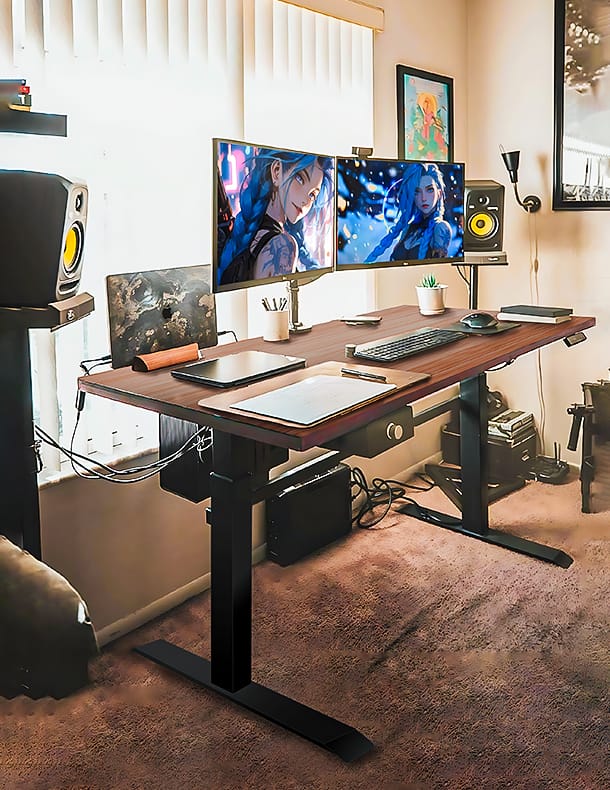 gaming electric standing desk.jpg
